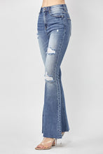 Load image into Gallery viewer, Henrie High Rise Flare Jeans
